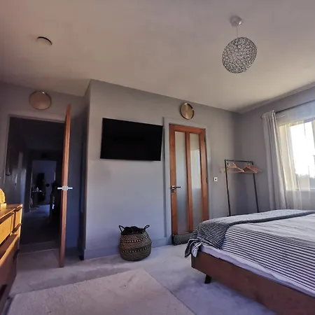 Roscommon Ensuite Room Exterior photo